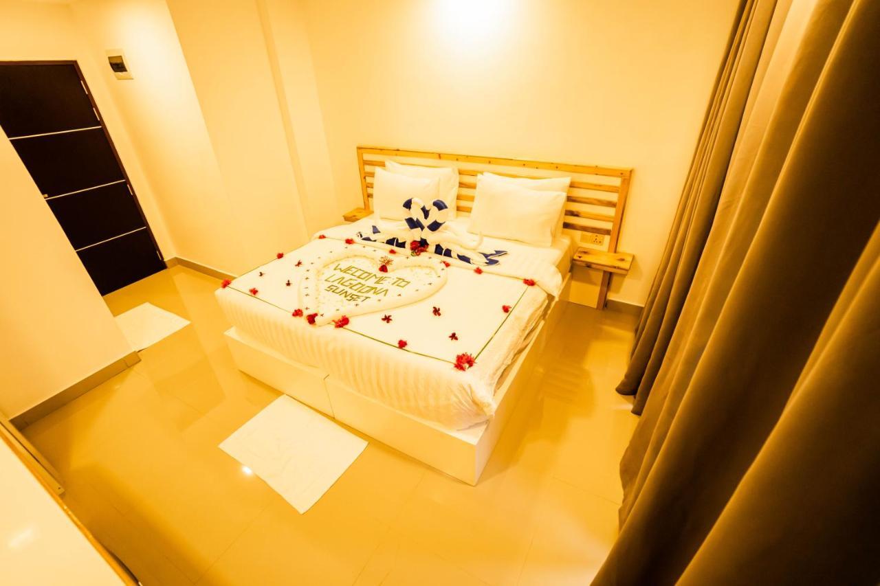 Lagoona Sunset Maafushi Ngoại thất bức ảnh