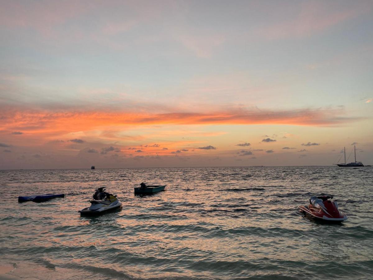 Lagoona Sunset Maafushi Ngoại thất bức ảnh